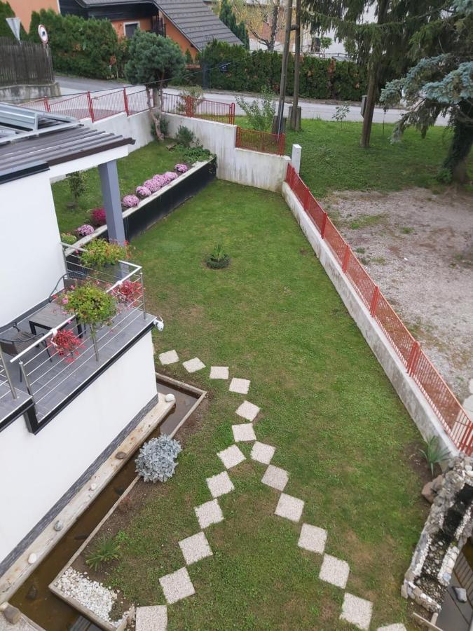Rooms Panda Марібор Екстер'єр фото
