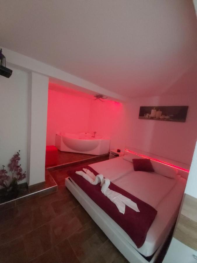 Rooms Panda Марібор Екстер'єр фото