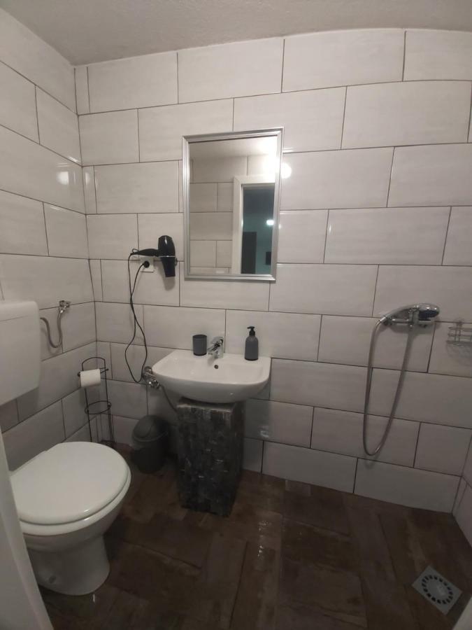 Rooms Panda Марібор Екстер'єр фото